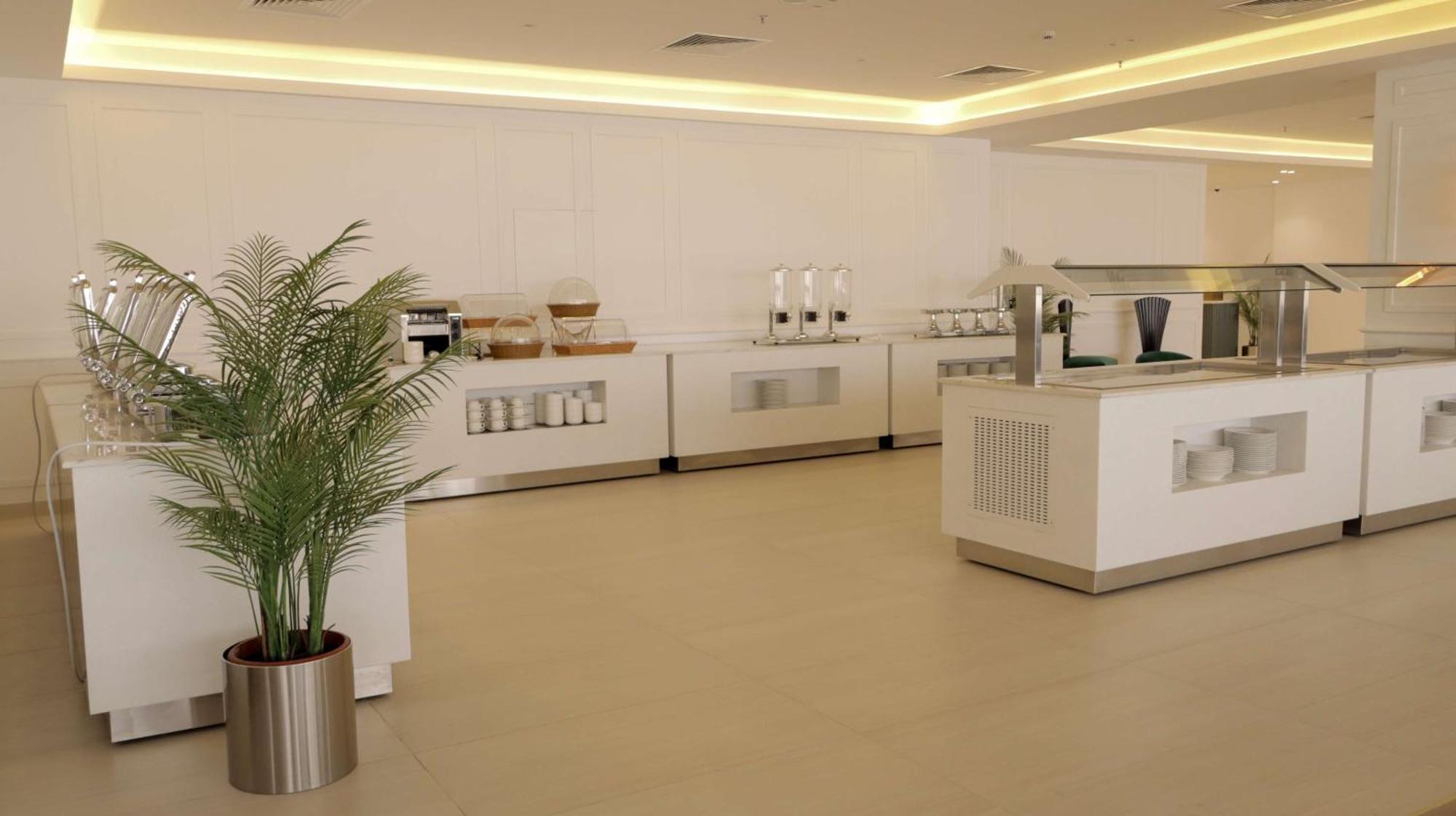 Best Western Plus Jeddah Hotel Madinah Road Bagian luar foto