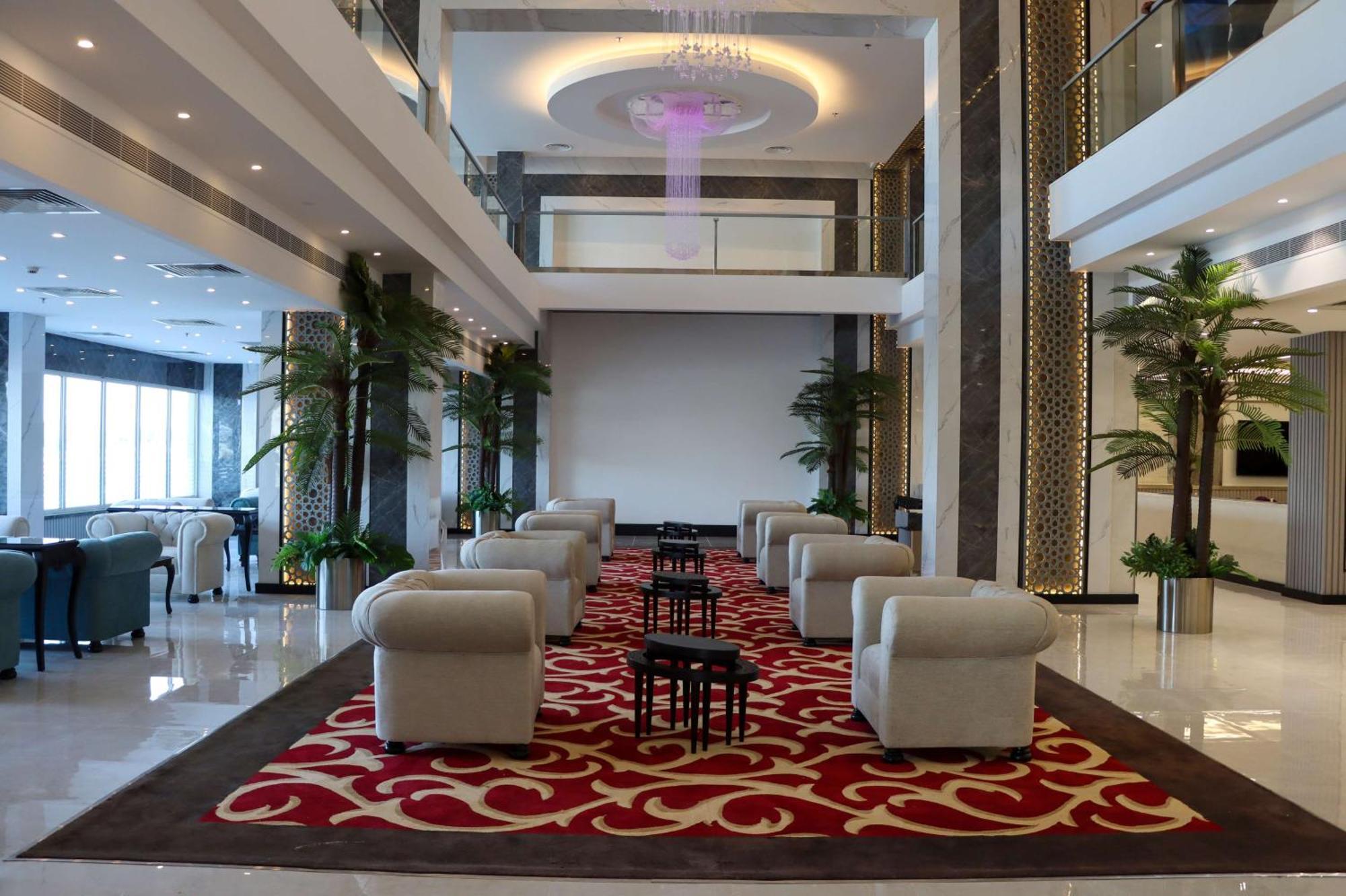 Best Western Plus Jeddah Hotel Madinah Road Bagian luar foto