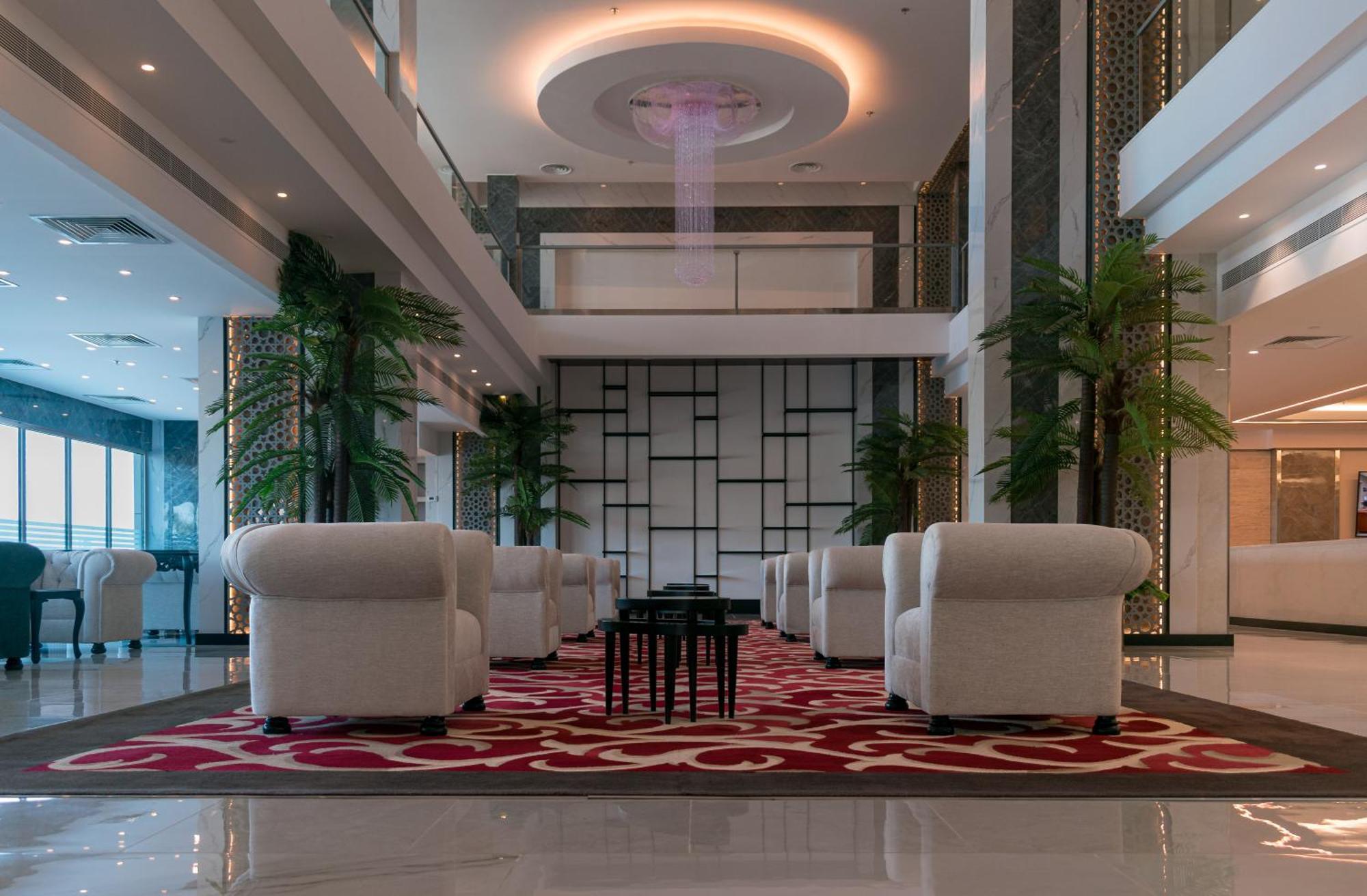Best Western Plus Jeddah Hotel Madinah Road Bagian luar foto